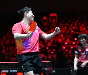 梁靖崑逆转张本智和 新加坡大满贯国乒男单剩两人